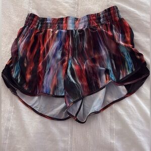 Lululemon Patterned Women's Shorts size 10 TALL